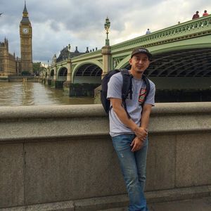 Meet your Posher, Derrick